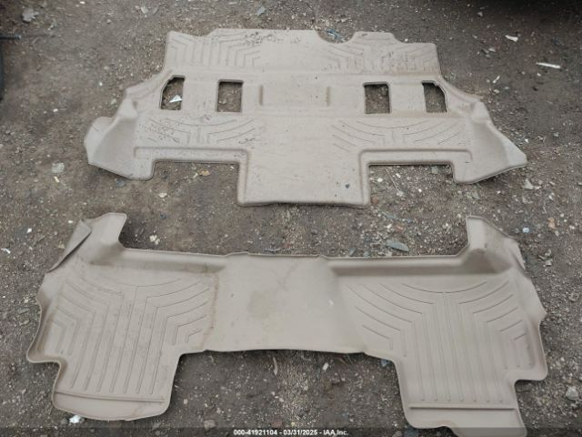 1GKS2BKCXGR305232 GMC YUKON SLT
