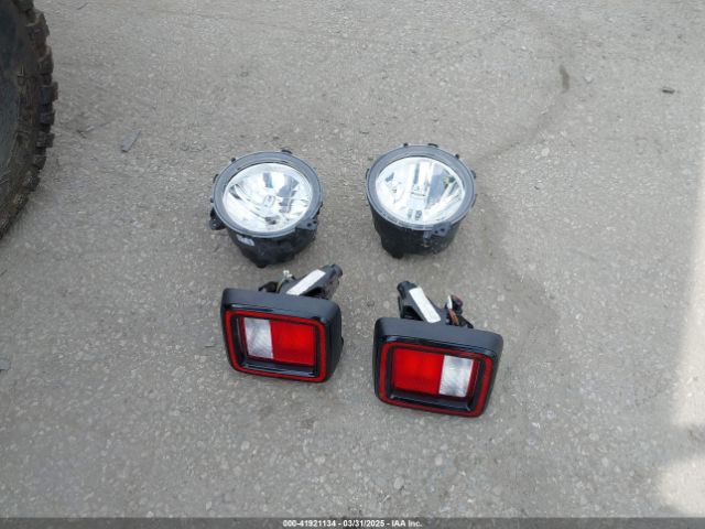1C4HJXFN3KW545380 Jeep Wrangler Unlimited Rubicon 4x4