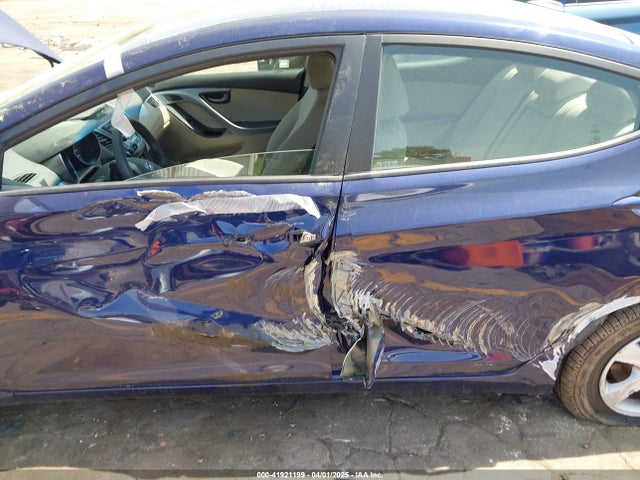 5NPDH4AE9EH466001 Hyundai ELANTRA SE