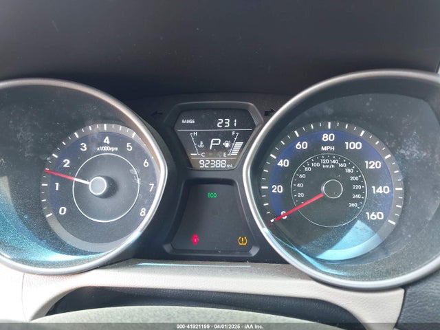 5NPDH4AE9EH466001 Hyundai ELANTRA SE