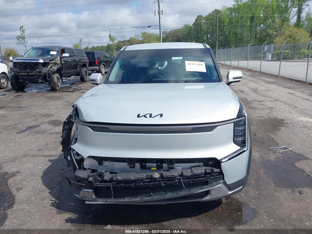 KNDAB5S11R6030183 KIA ev9