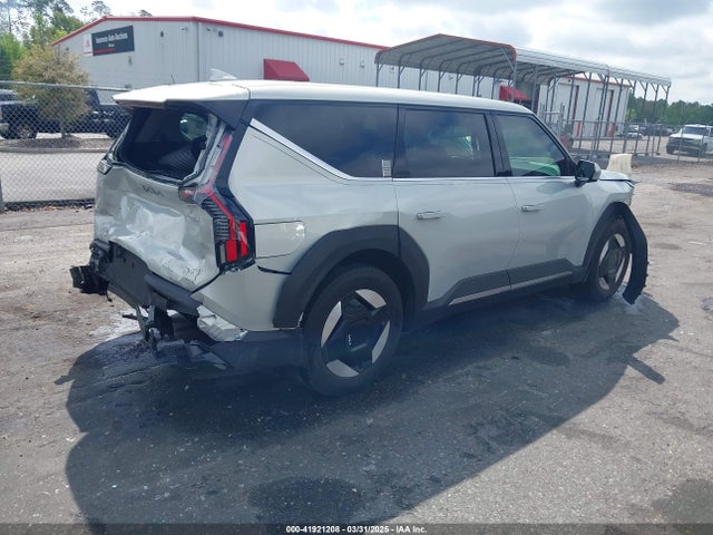 KNDAB5S11R6030183 KIA ev9
