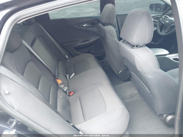 1G1ZD5ST3PF216599 Chevrolet Malibu Fwd 1lt