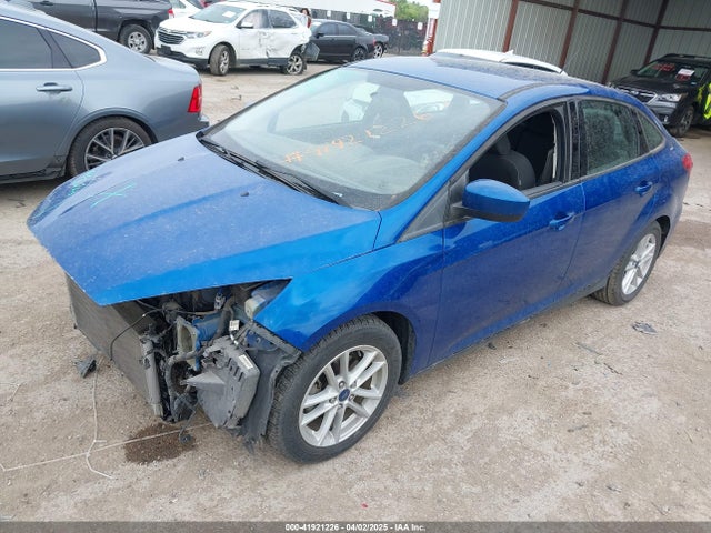 1FADP3F23JL210539 Ford FOCUS SE