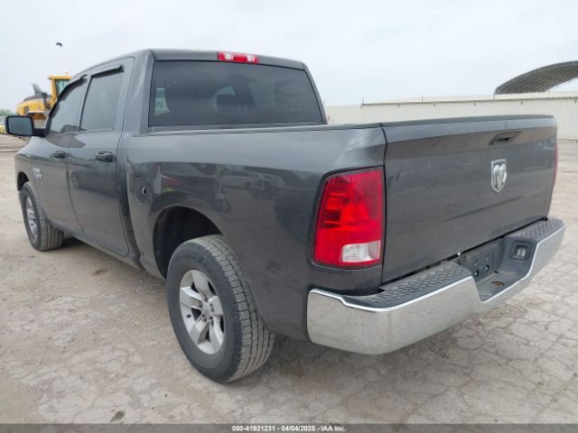 3C6RR6KG2NG205761 RAM 1500 Classic Tradesman  4x2 5'7 Box