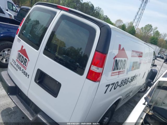 1GCWGBFP9M1258233 Chevrolet Express Cargo Rwd 2500 Extended Wheelbase Wt