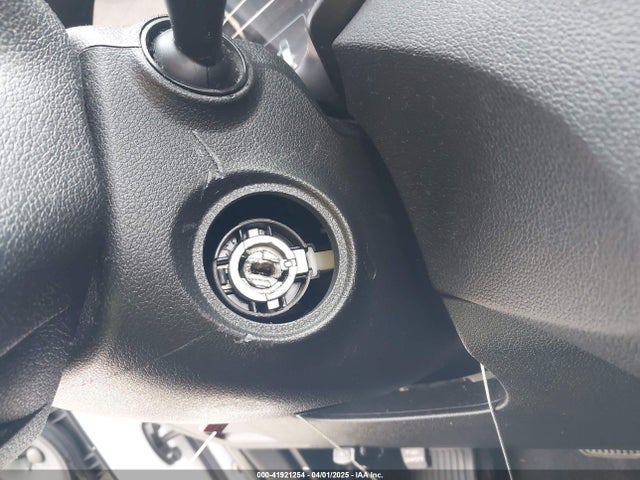 5XYPG4A38GG173926 KIA Sorento 2.4l Lx