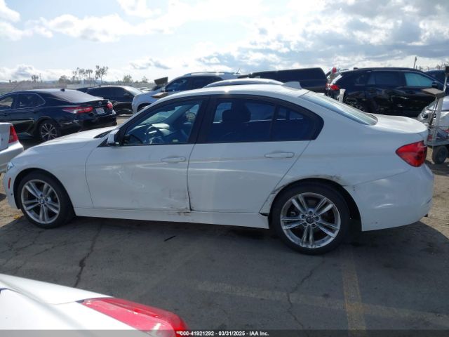 WBA8A9C54JAH12017 BMW 320i