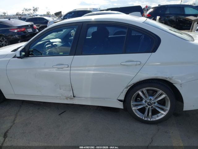 WBA8A9C54JAH12017 BMW 320i