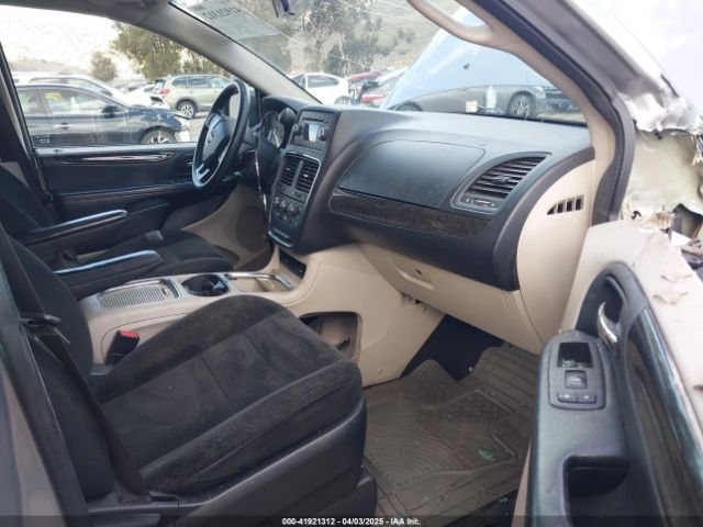 2C4RDGCG9GR180396 Dodge Grand Caravan Sxt