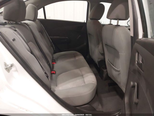 1G1JB5SHXH4153660 Chevrolet Sonic Ls Auto