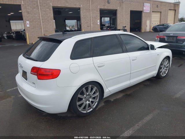 2012 AUDI A3 WAUKJAFM9CA023438 Photo 3