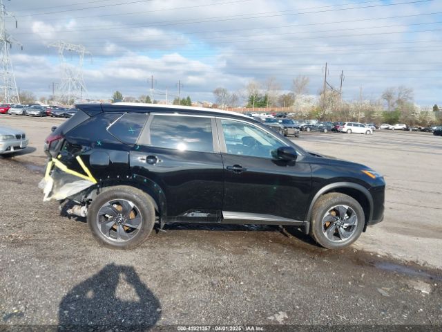 JN8BT3BB7RW181094 Nissan Rogue Sv Intelligent Awd