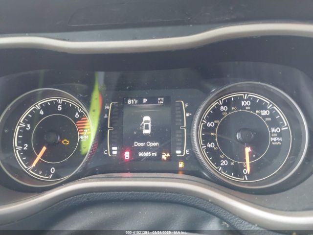 1C4PJMCB4HD213716 Jeep Cherokee Latitude 4x4
