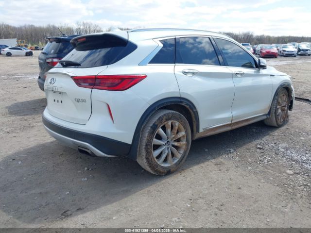 3PCAJ5M33KF119894 Infiniti Qx50 Essential