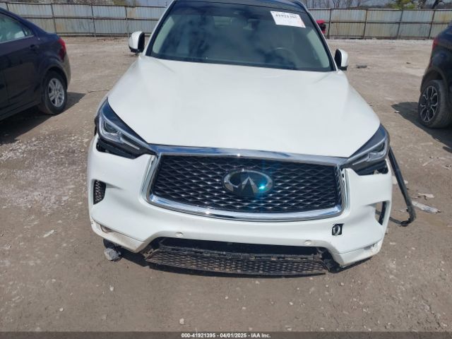 3PCAJ5M33KF119894 Infiniti Qx50 Essential