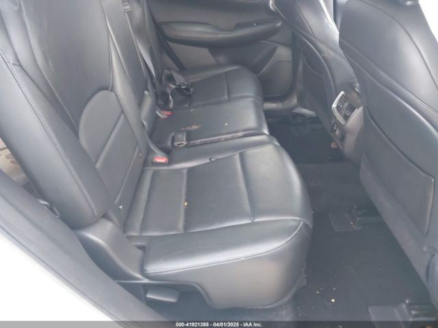 3PCAJ5M33KF119894 Infiniti Qx50 Essential