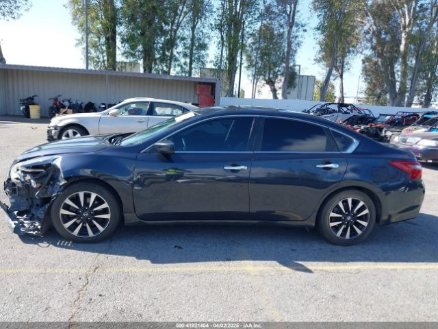 1N4AL3AP3JC205780 Nissan Altima 2.5 Sv