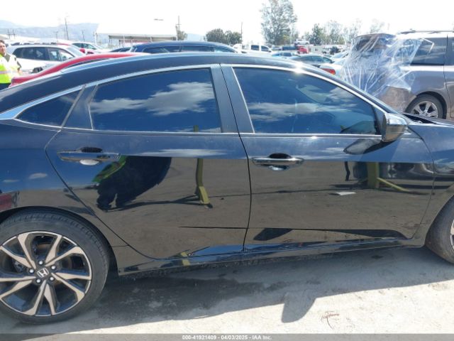 2HGFC2F82LH593033 Honda Civic Sport