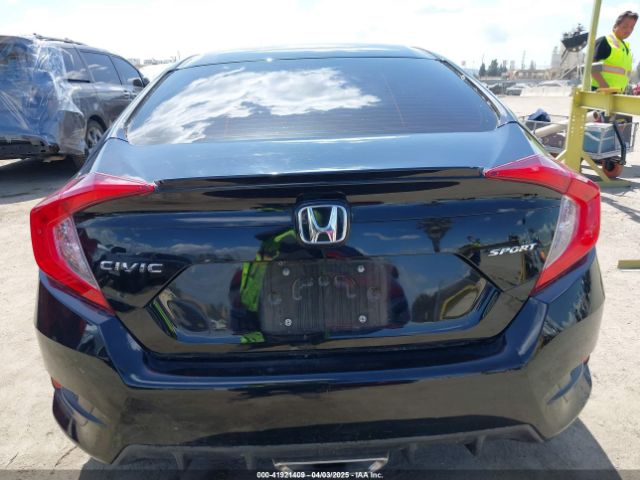 2HGFC2F82LH593033 Honda Civic Sport