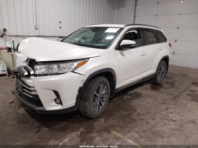 5TDJZRFH5KS626235 Toyota Highlander Xle