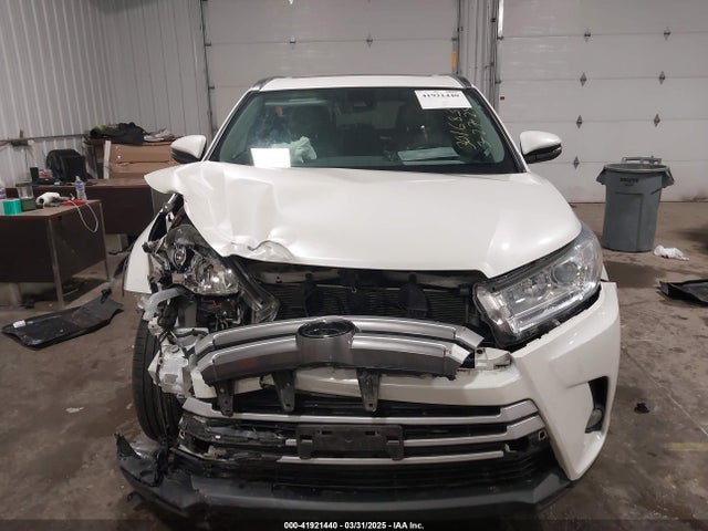 5TDJZRFH5KS626235 Toyota Highlander Xle