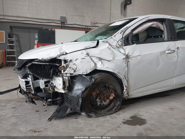 1G1JG6SB9L4110004 Chevrolet Sonic Fwd  1fl 5-door