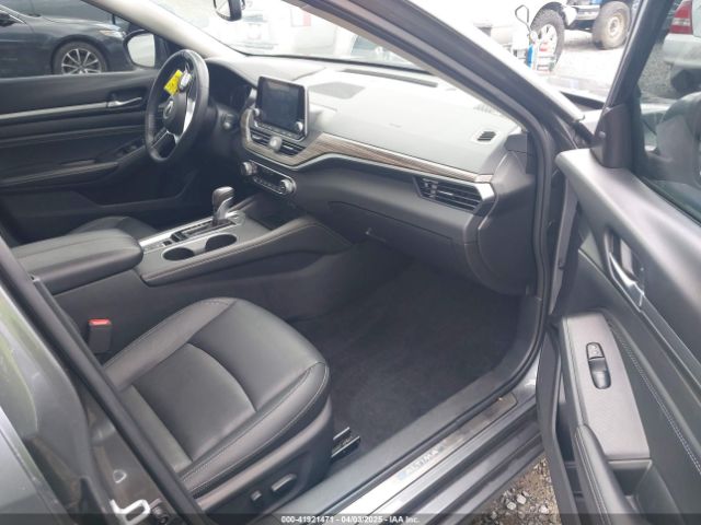 1N4BL4FW5KC194471 Nissan Altima 2.5 Platinum