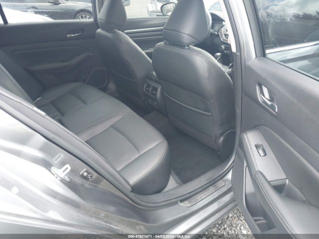 1N4BL4FW5KC194471 Nissan Altima 2.5 Platinum
