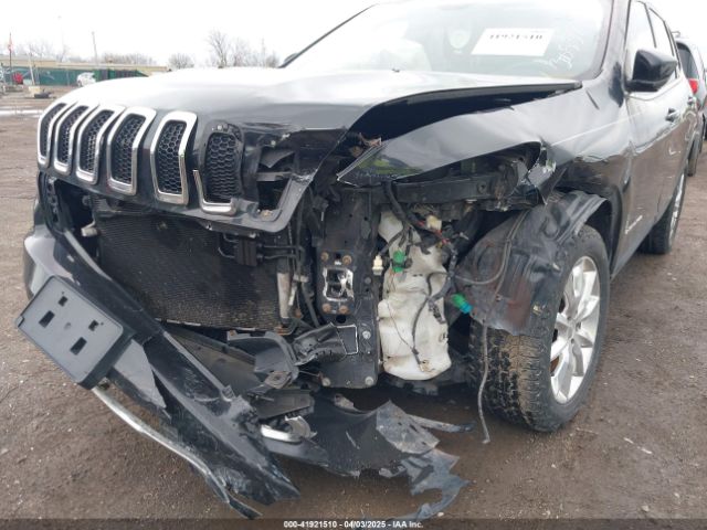 1C4PJMDS3EW300537 Jeep Cherokee Limited