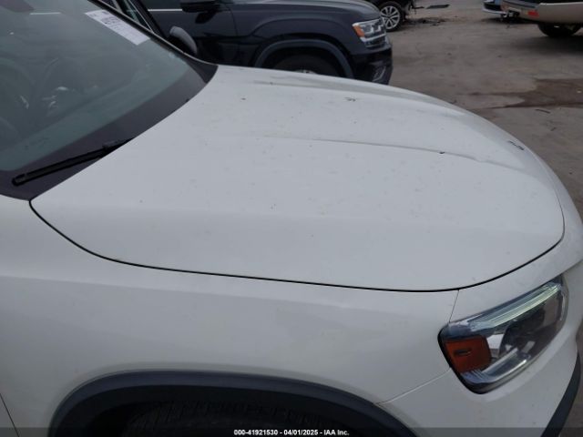 W1N4M4HB2MW107680 Mercedes-Benz Glb 250 4matic