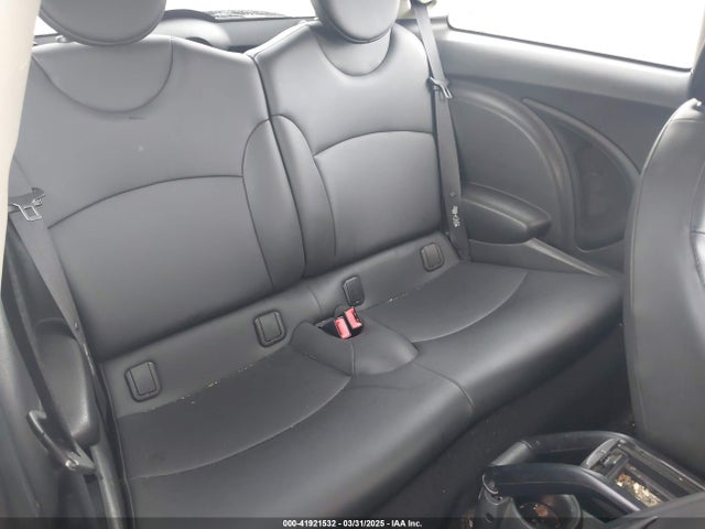 2011 MINI COOPER WMWSU3C55BT096972 Photo 7