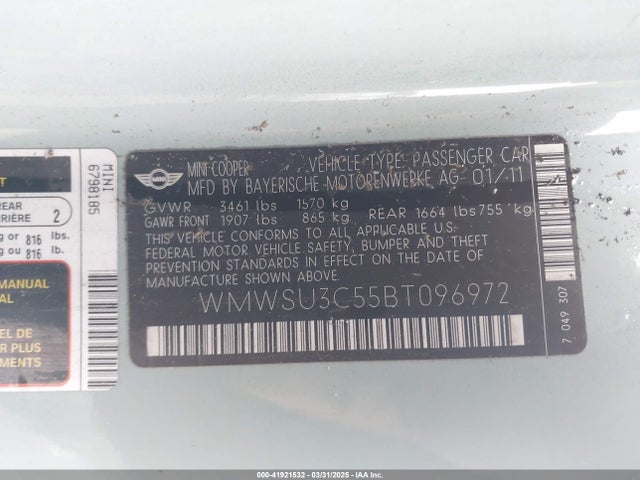 2011 MINI COOPER WMWSU3C55BT096972 Photo 8