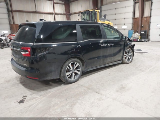 Honda Odyssey Touring 2024 5FNRL6H80RB044915 Image 4