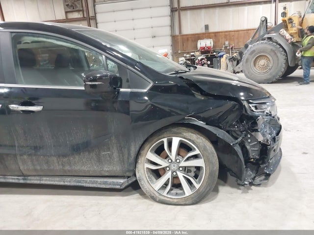 Honda Odyssey Touring 2024 5FNRL6H80RB044915 Image 6