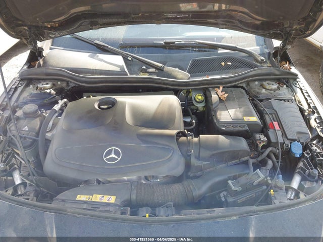 Mercedes-Benz CLA 250 2014 WDDSJ4EB2EN139117 Image 10