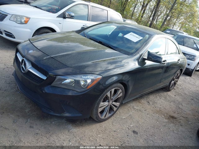 Mercedes-Benz CLA 250 2014 WDDSJ4EB2EN139117 Image 2