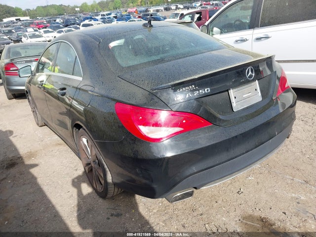 Mercedes-Benz CLA 250 2014 WDDSJ4EB2EN139117 Image 3