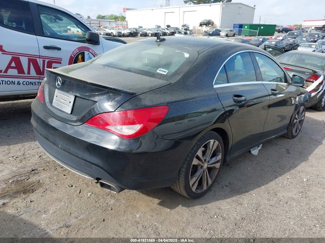 Mercedes-Benz CLA 250 2014 WDDSJ4EB2EN139117 Image 4