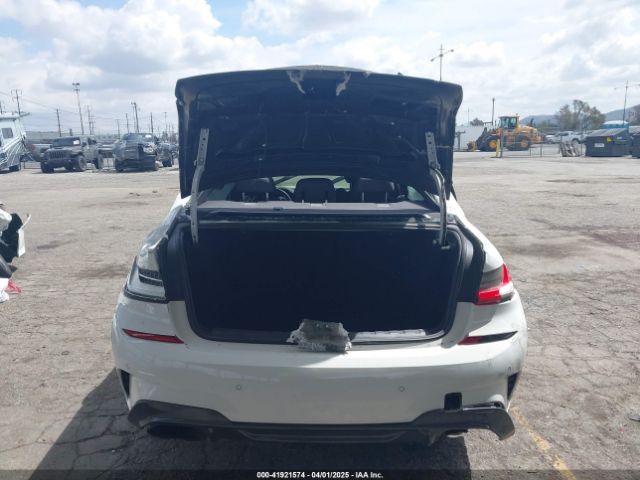 3MW5U7J08M8B65417 BMW 3 Series M340i