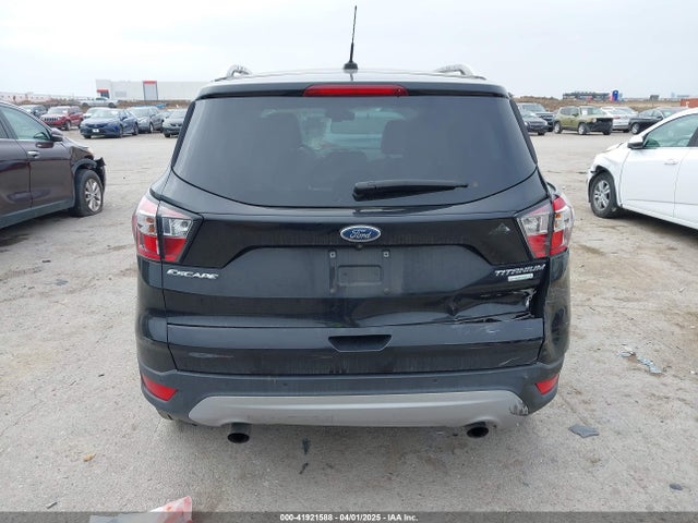 1FMCU0J93HUF10664 Ford Escape Titanium