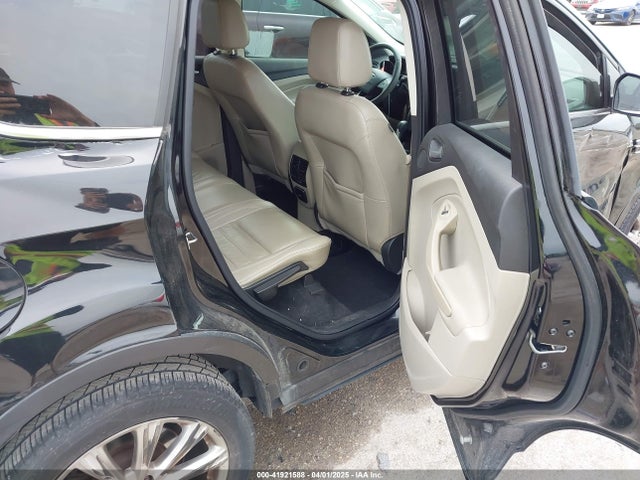 1FMCU0J93HUF10664 Ford Escape Titanium