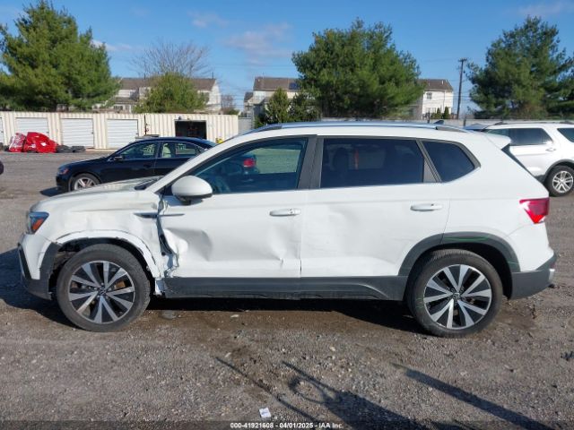 3VVPX7B22NM085236 Volkswagen Taos 1.5t Se