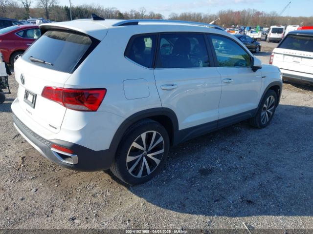 3VVPX7B22NM085236 Volkswagen Taos 1.5t Se