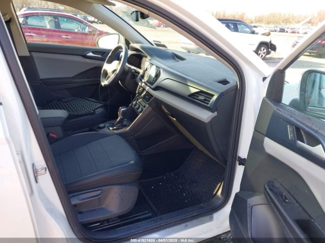 3VVPX7B22NM085236 Volkswagen Taos 1.5t Se
