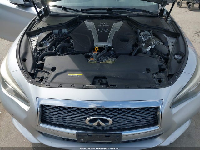 JN1EV7AR5HM833829 Infiniti Q50 3.0t Premium