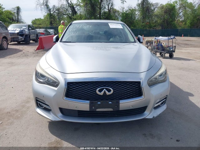 JN1EV7AR5HM833829 Infiniti Q50 3.0t Premium
