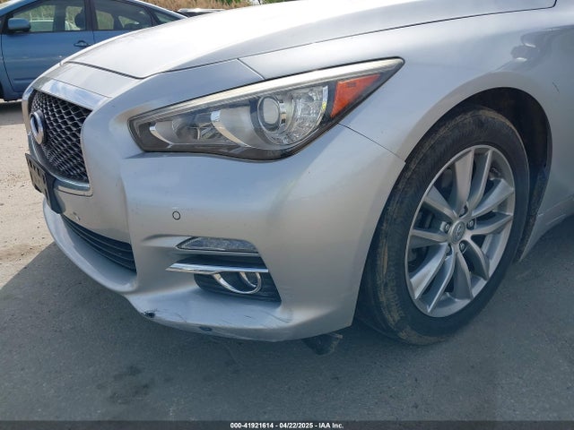 JN1EV7AR5HM833829 Infiniti Q50 3.0t Premium