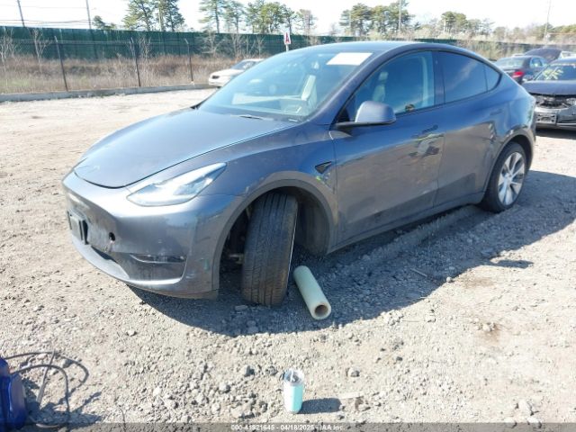 7SAYGDEE2NF460945 Tesla Model Y Long Range Dual Motor All-wheel Drive