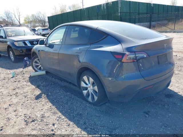 7SAYGDEE2NF460945 Tesla Model Y Long Range Dual Motor All-wheel Drive